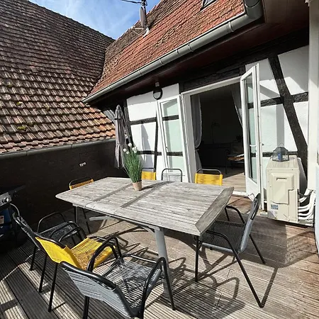 De La Fontaine Charmante Maison Au Coeur De - Route Des Vins ベーブレンハイム